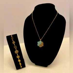 White & Turquoise - Necklace and Bracelet Set - Honeycomb style